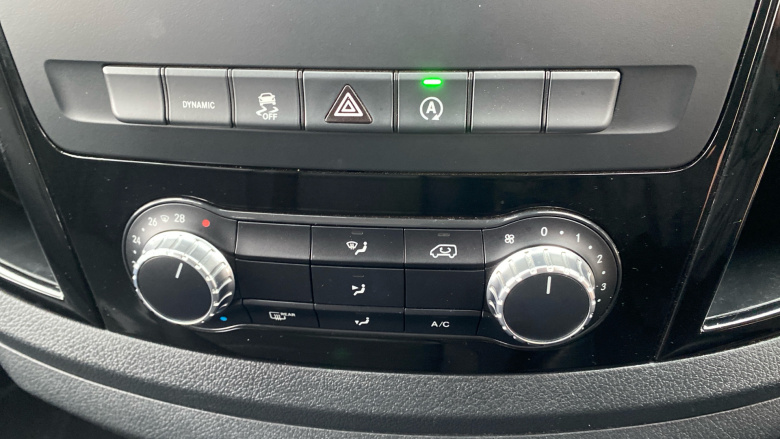 Mercedes-Benz Vito Tourer L3 Diesel Rwd 114 CDI Select 9-Seater 9G-Tronic